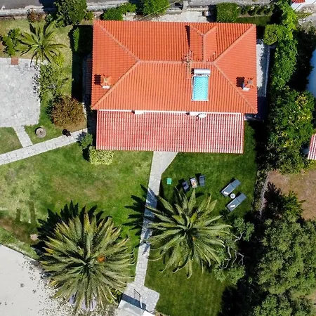 Villa παραθαλάσσια