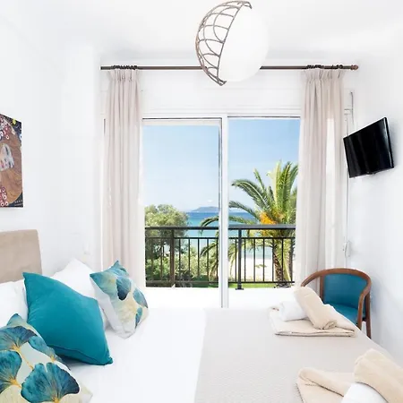 παραθαλάσσια Villa *