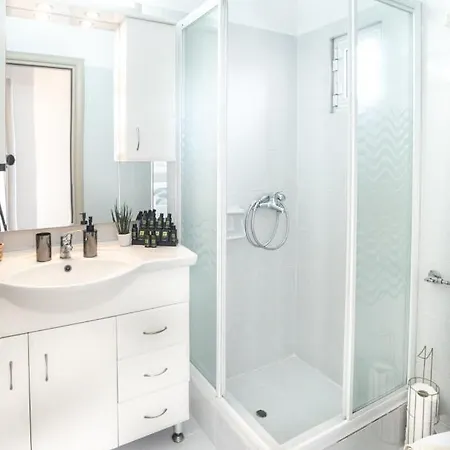 παραθαλάσσια Villa *