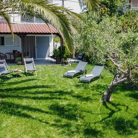 παραθαλάσσια Néos Marmarás