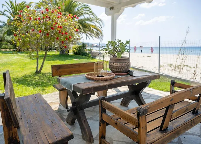 Villa παραθαλάσσια Néos Marmarás