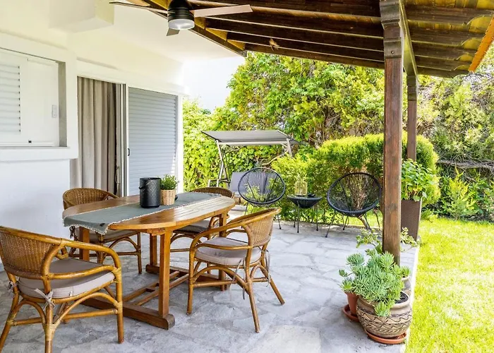 παραθαλάσσια Неос-Мармарас